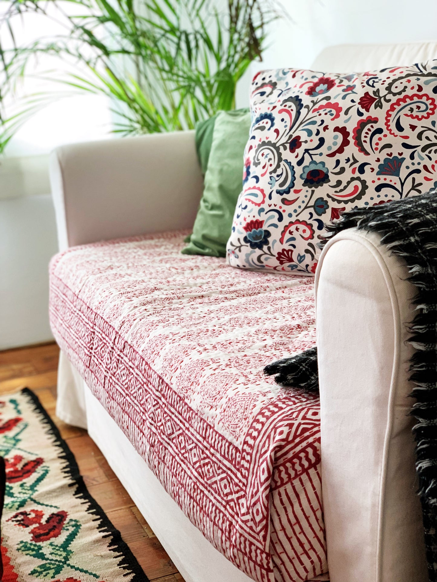 Kantha algodón 100% estampado artesanal block print India · Plaid · Colcha verano · Cubre sofá hindú · Motivos rojo blanco