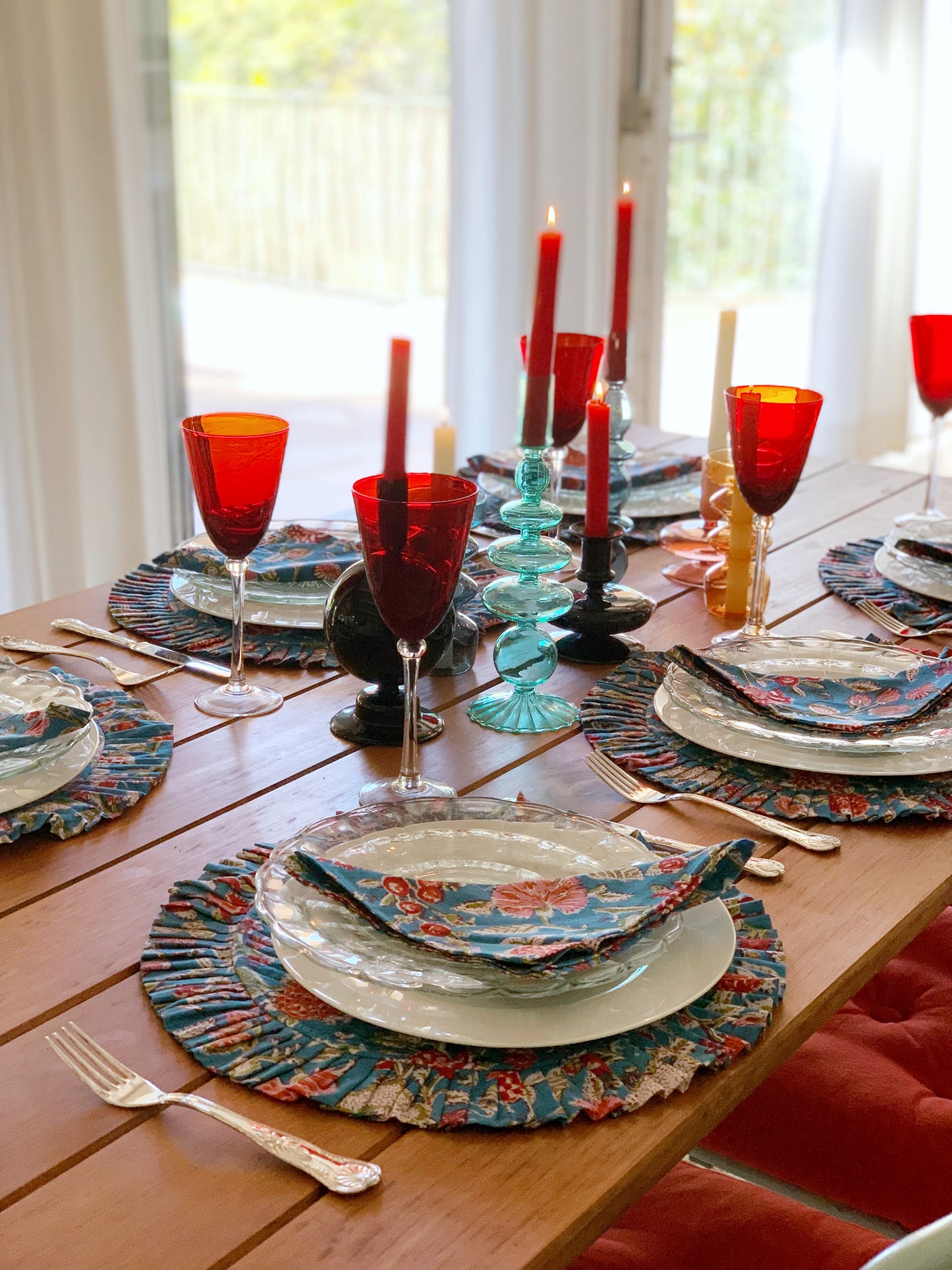Round quilted ruffled placemat plus napkins Pure cotton block print in India Set of 2 Turquoise flowers