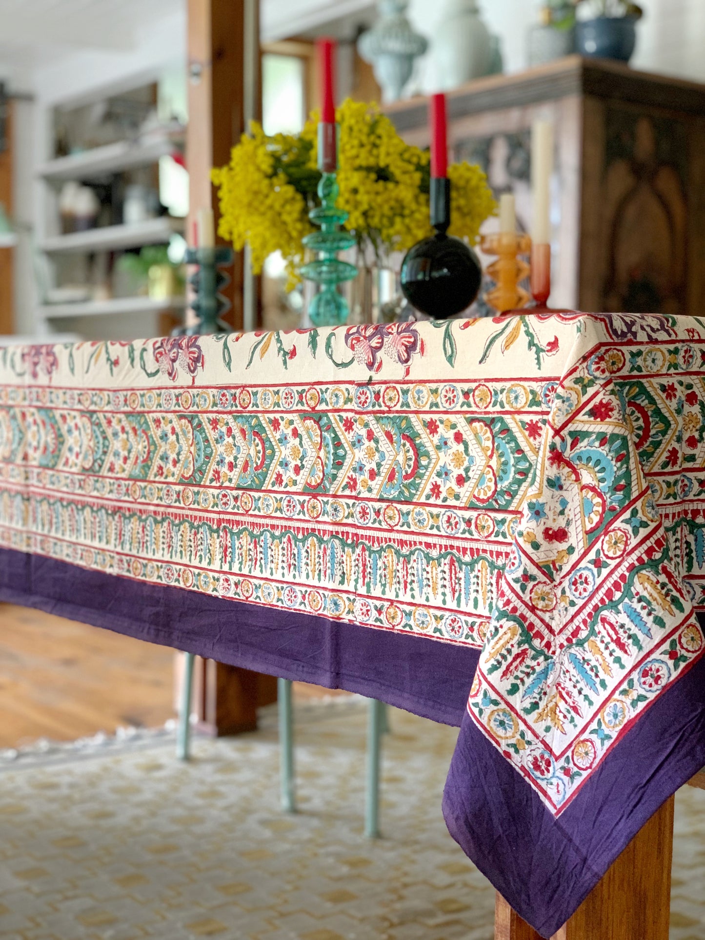 Mantel algodón puro estampado block print artesanal en India · Seis comensales · Mantel boho chic 100% algodón hindú · Crema flores colores
