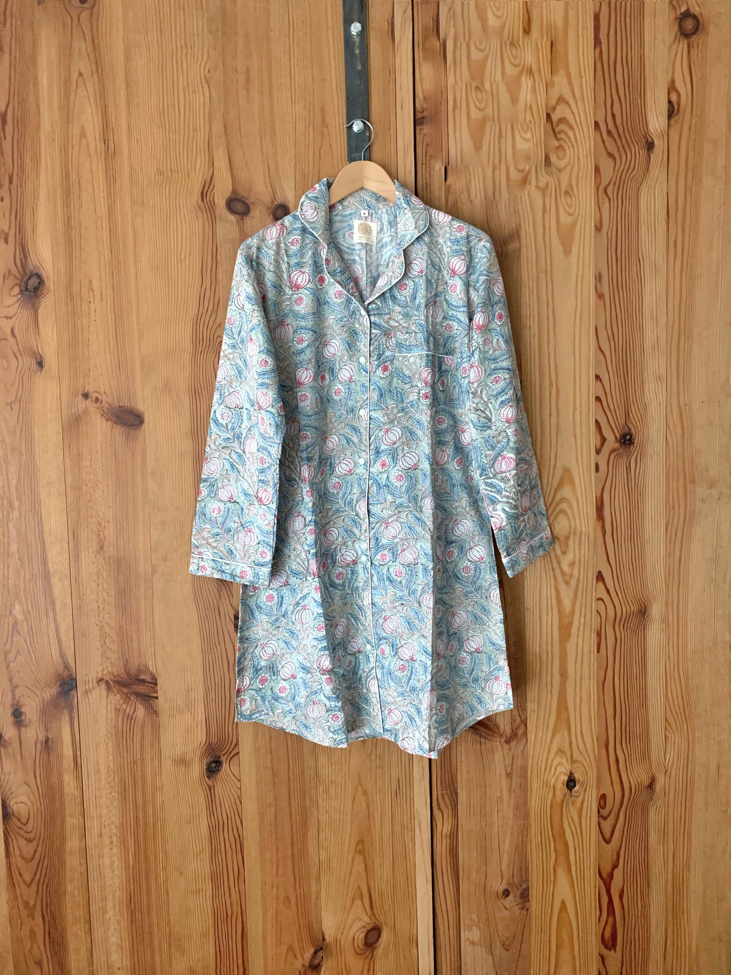 Nightgown · Pure cotton block print handmade in India · 100% cotton sleep shirt · Long-sleeved cotton nightgown · Pomegranates
