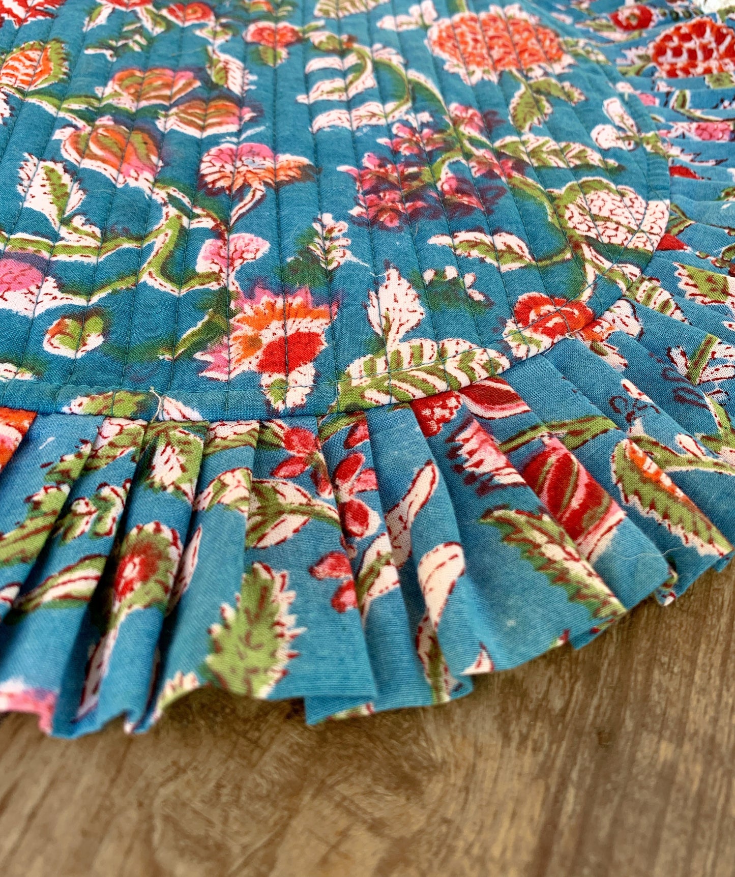 Round quilted ruffled placemat plus napkins Pure cotton block print in India Set of 2 Turquoise flowers