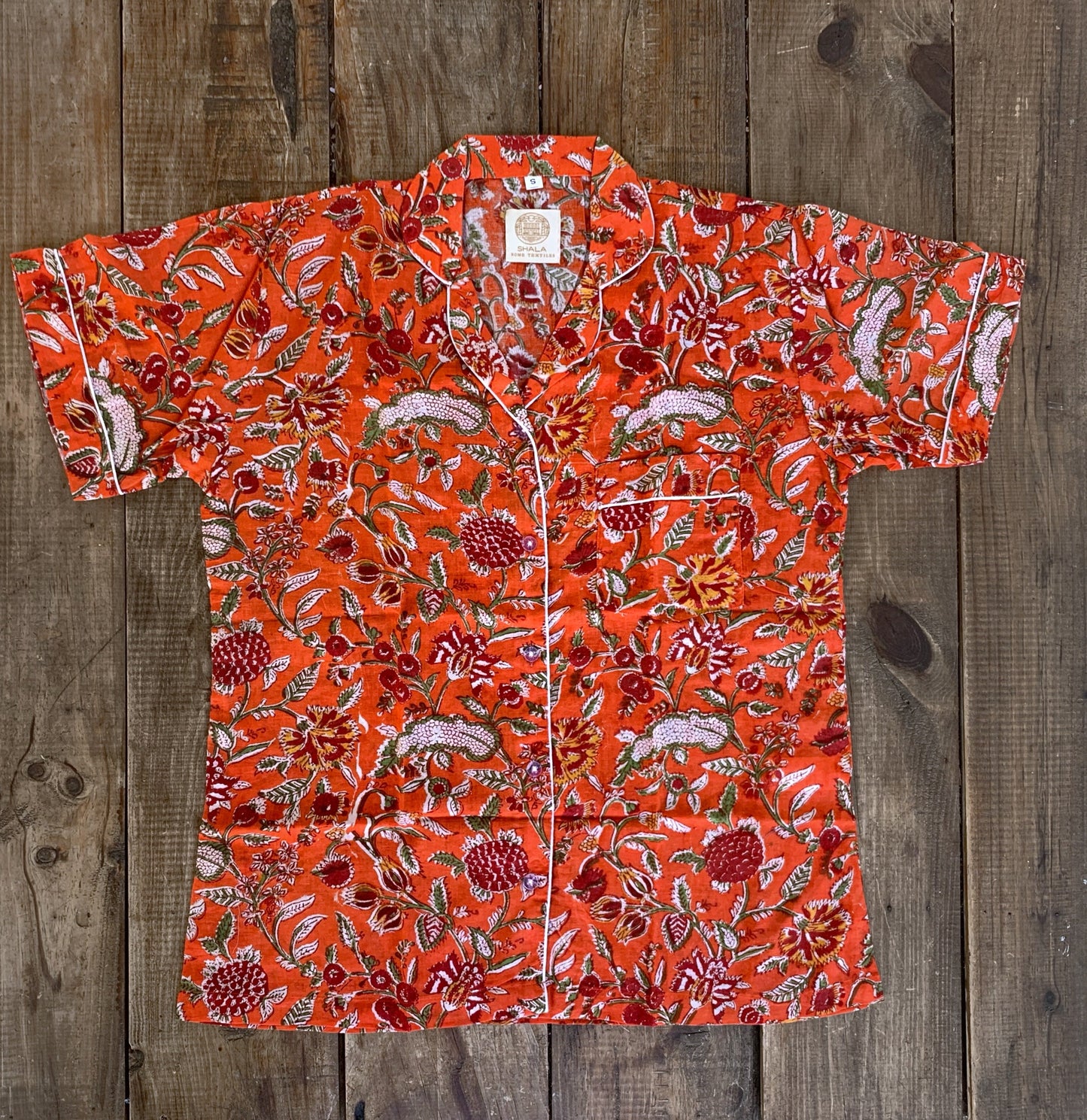 Short-sleeved and pants pajamas · Pure cotton block printed in India · 100% cotton summer pajamas · Orange