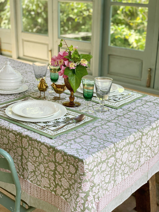 Mantel algodón puro estampado block print artesanal en India · Seis comensales · Mantel boho chic 100% algodón hindú · Verde salvia