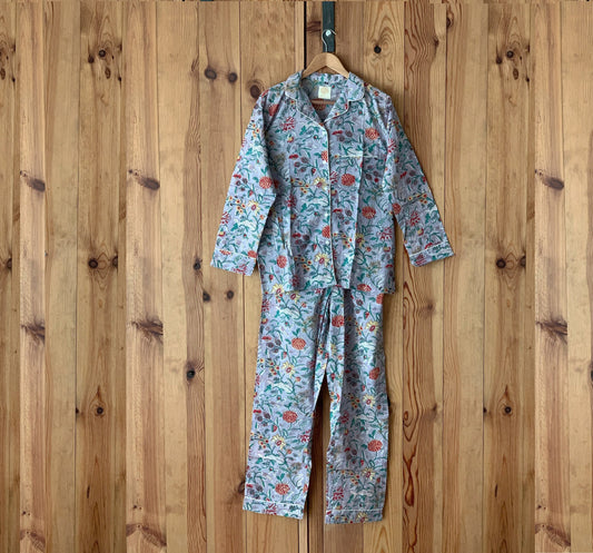pijama largo estampado india gris