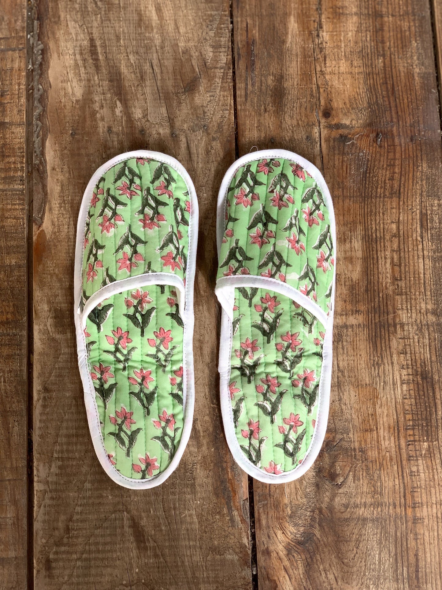 Gift SET Kimono robe &amp; matching slippers 100% pure cotton handcrafted block print in India Green and pink mix